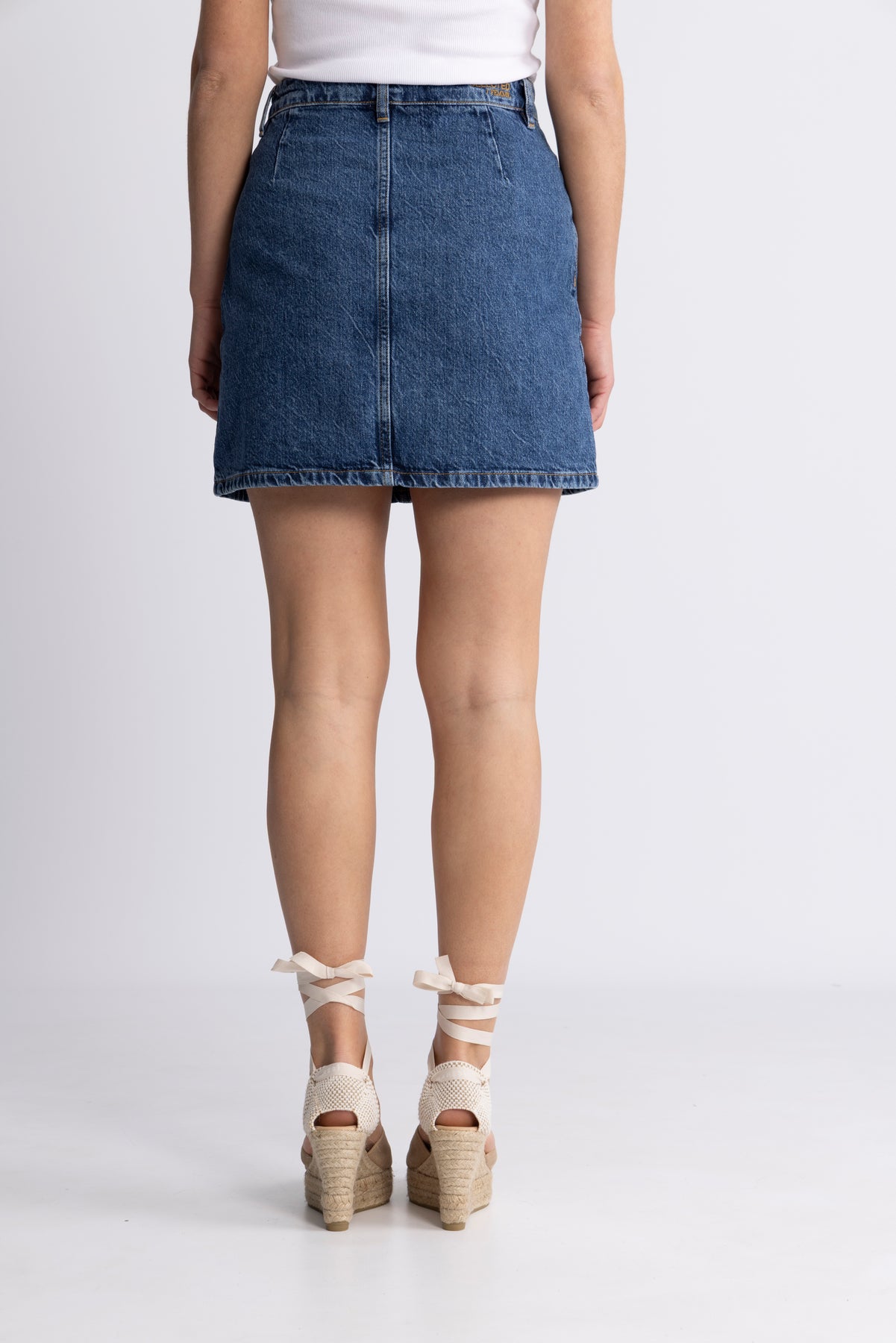 Harper HW Short Skirt - Medium Blue Denim