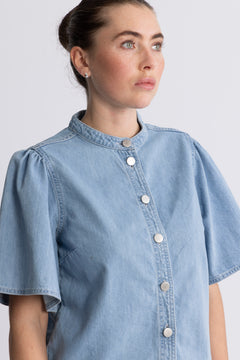Ingrid Lis 2/4 Denim Shirt - Light Blue Wash