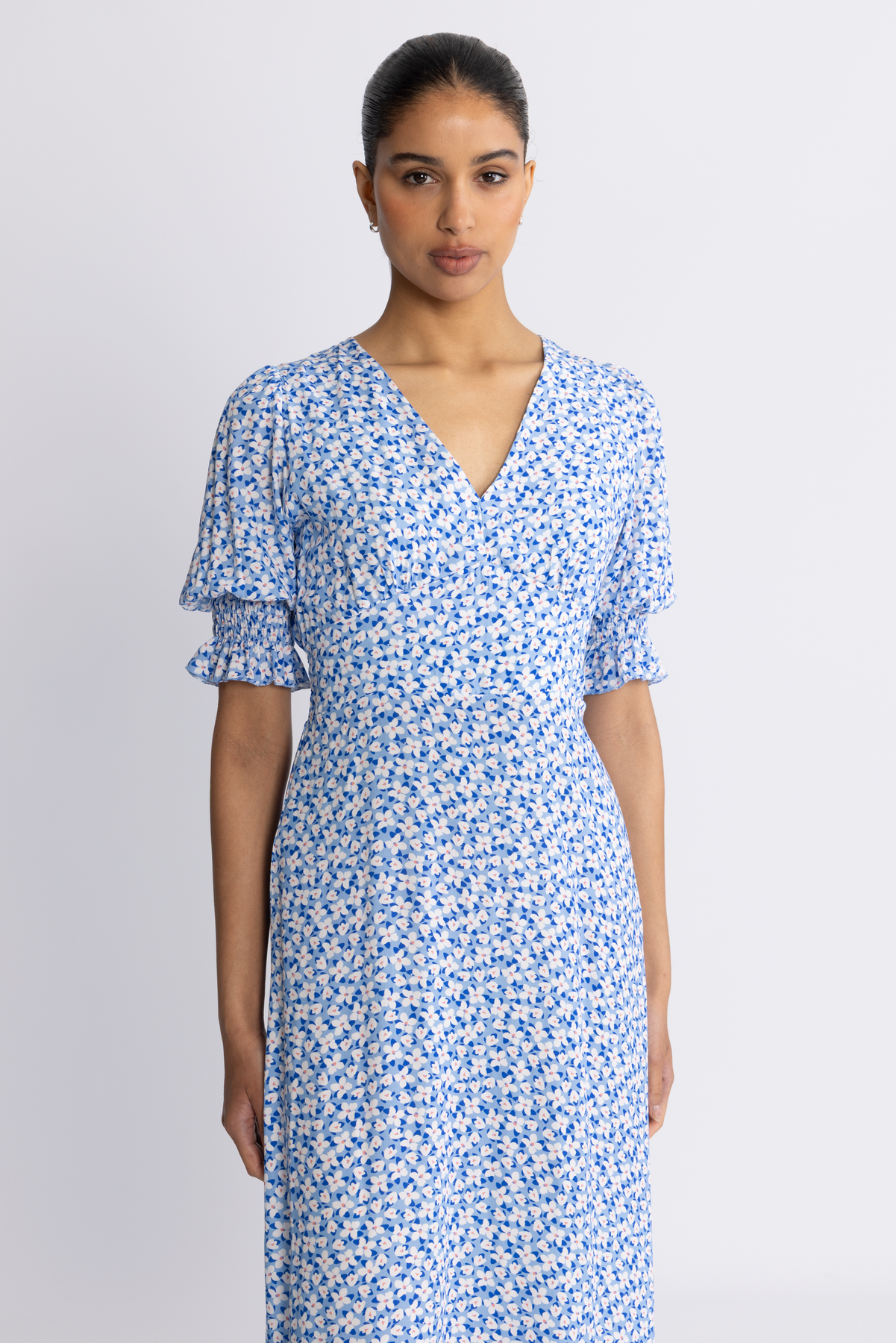 Americandreams Koko Long Dress - Blå blommig maxiklänning