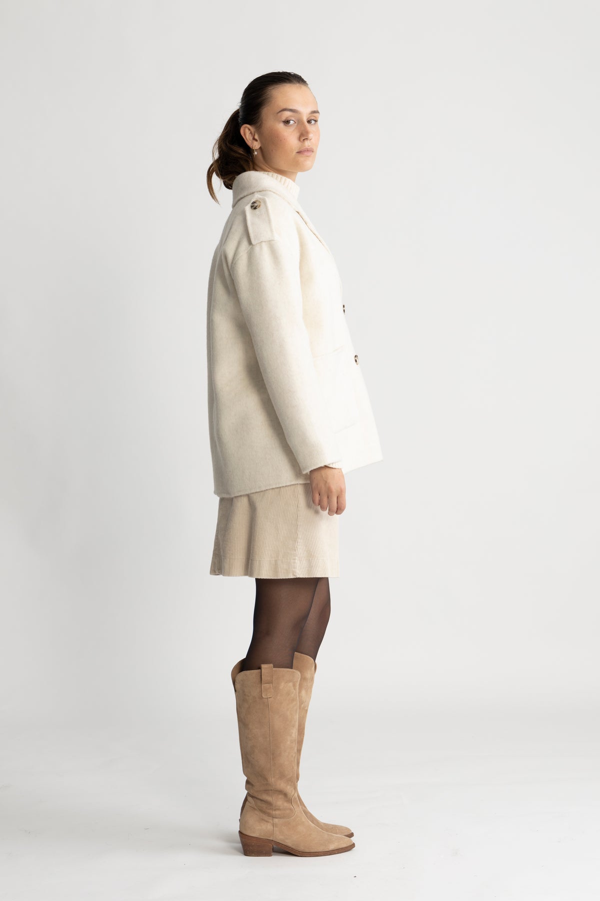 Nora Jacka - Offwhite