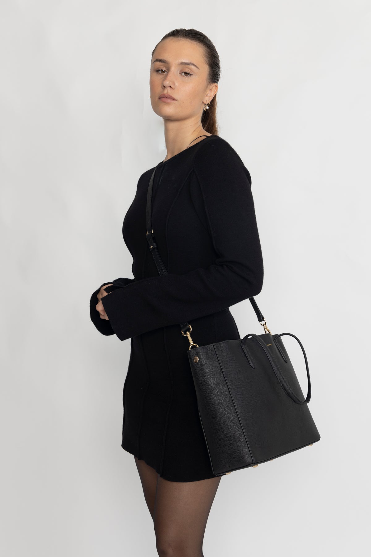 Ann Business 16" - Svart
