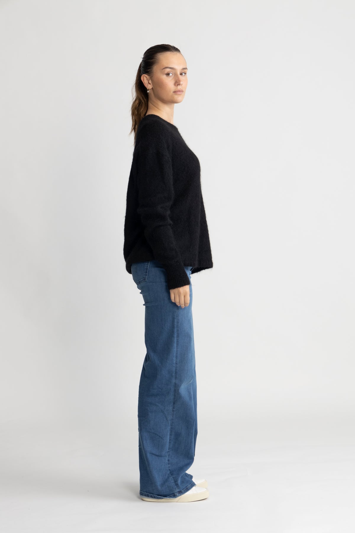 Briella - Black