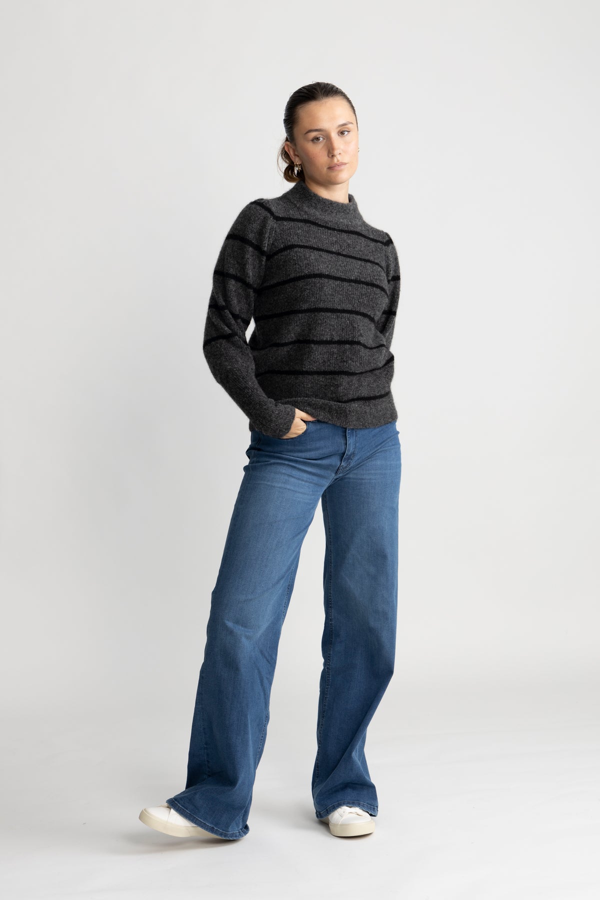 Mara Sweater - Charcoal