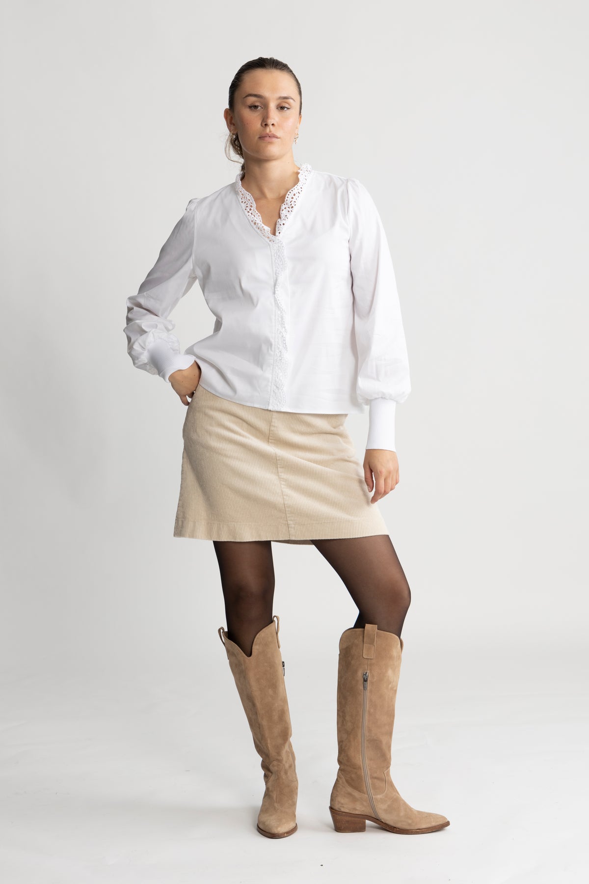 Isla Solid 112 - White