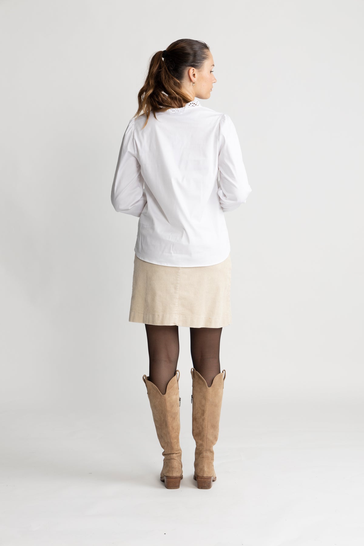 Isla Solid 112 - White