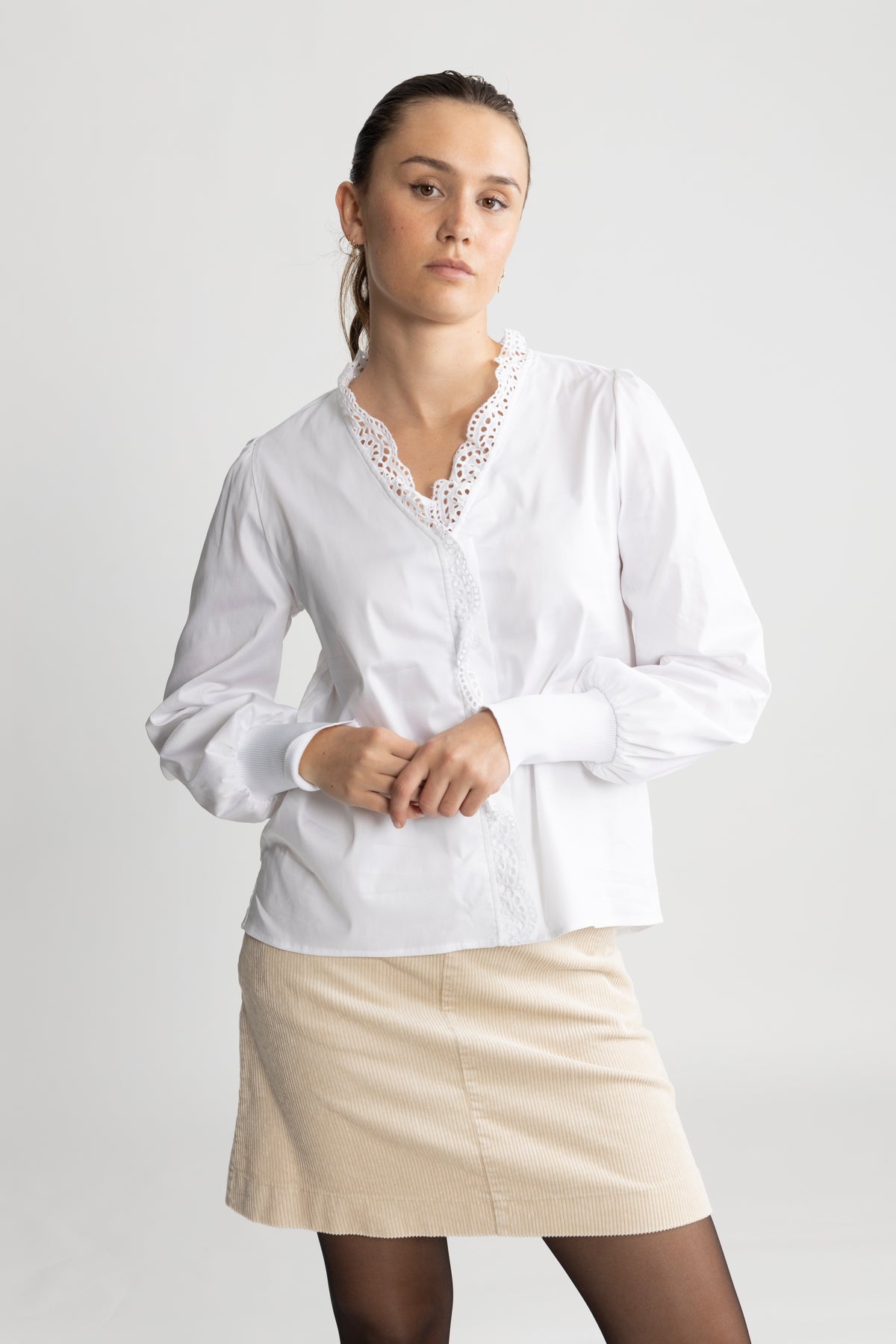 Isla Solid 112 - White