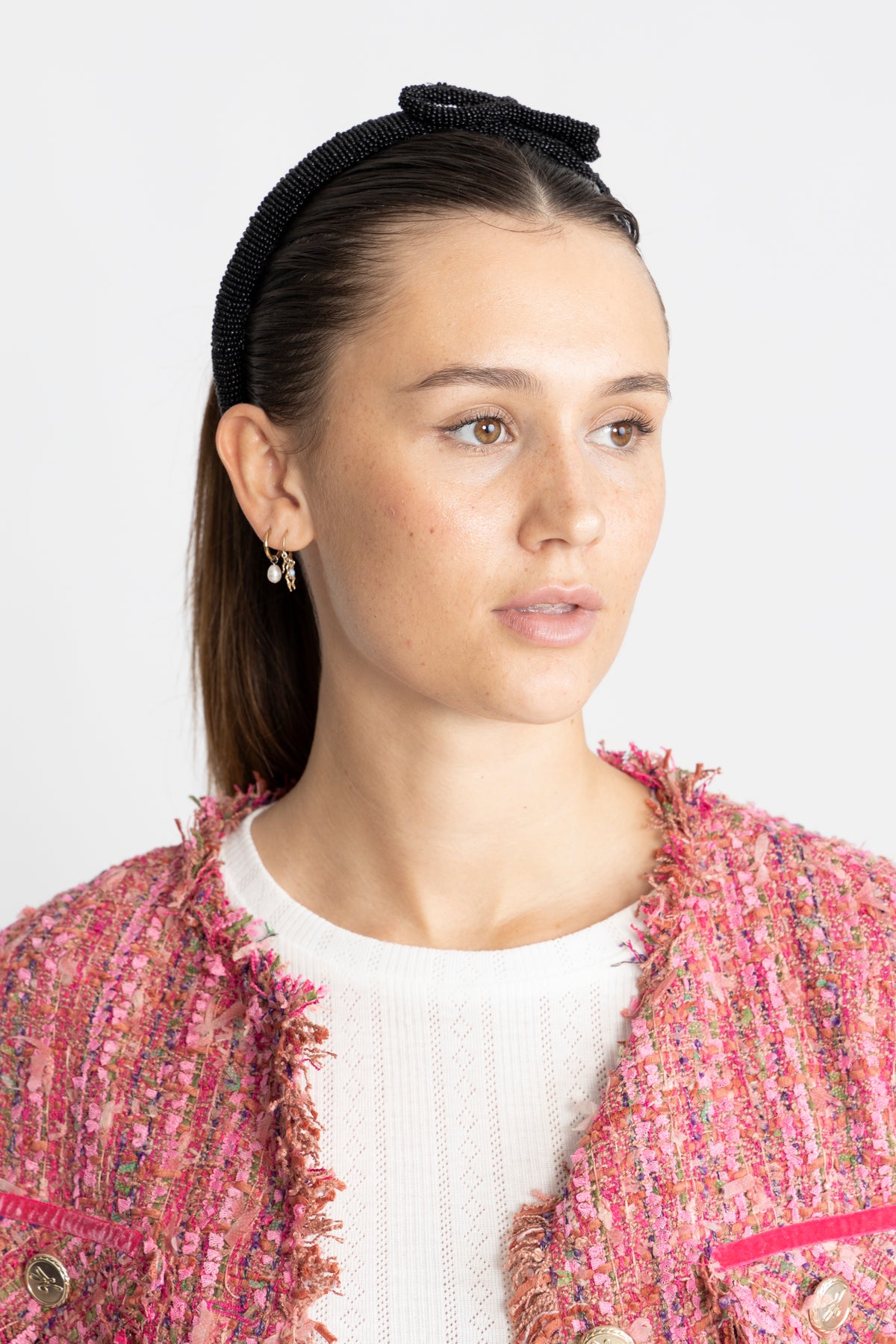 Bow Slim Beaded Hairbrace - Black