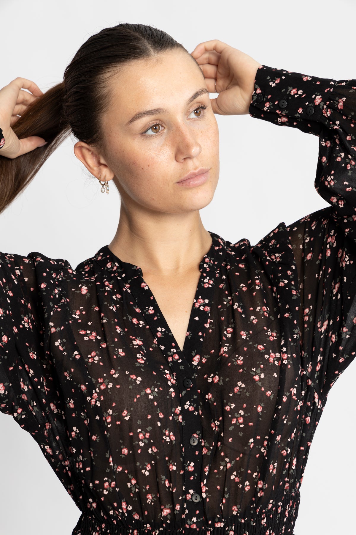 Orabella Dress Aop - Svart blommig