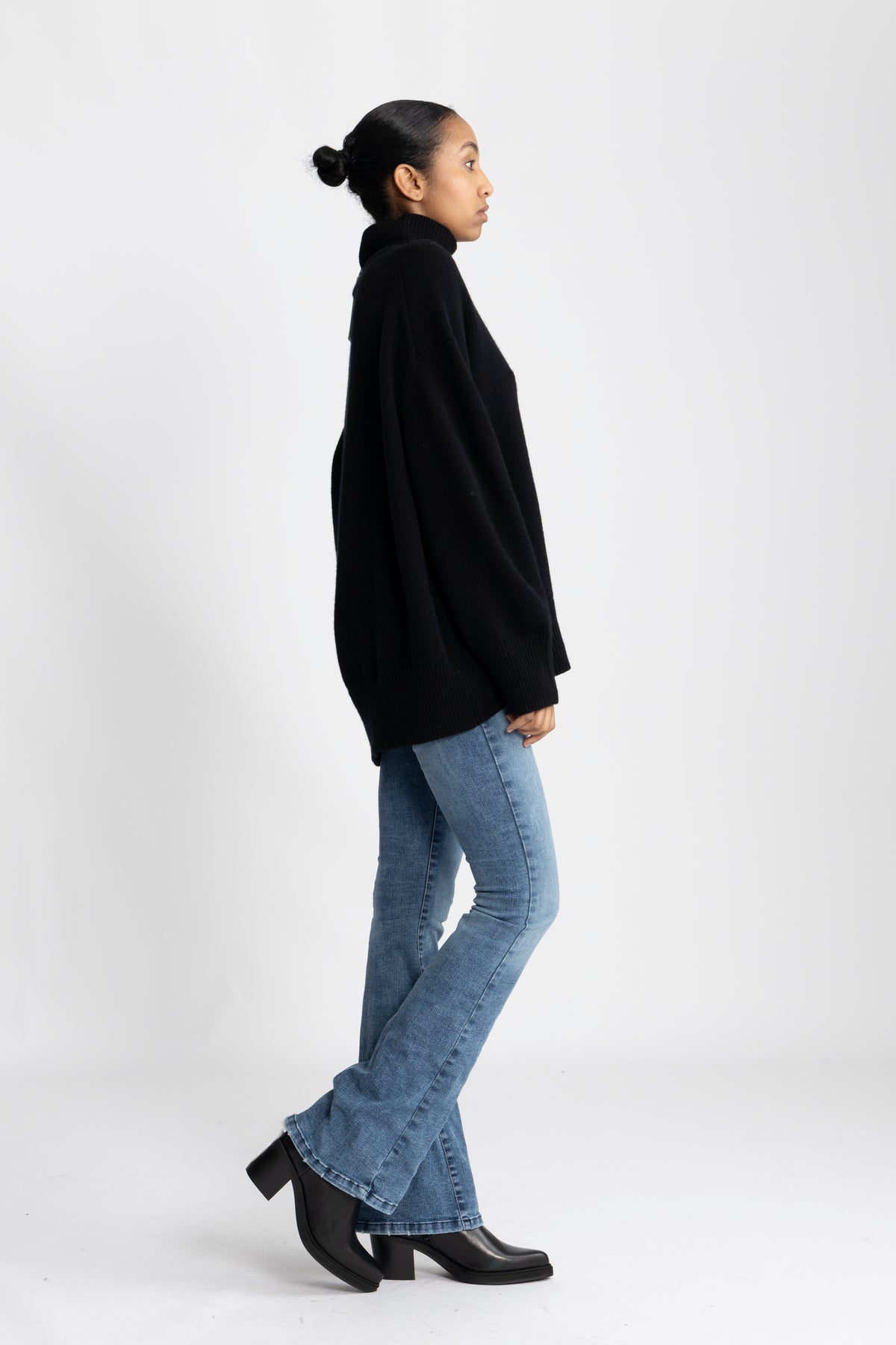 Juliette Sweater - Jet Black