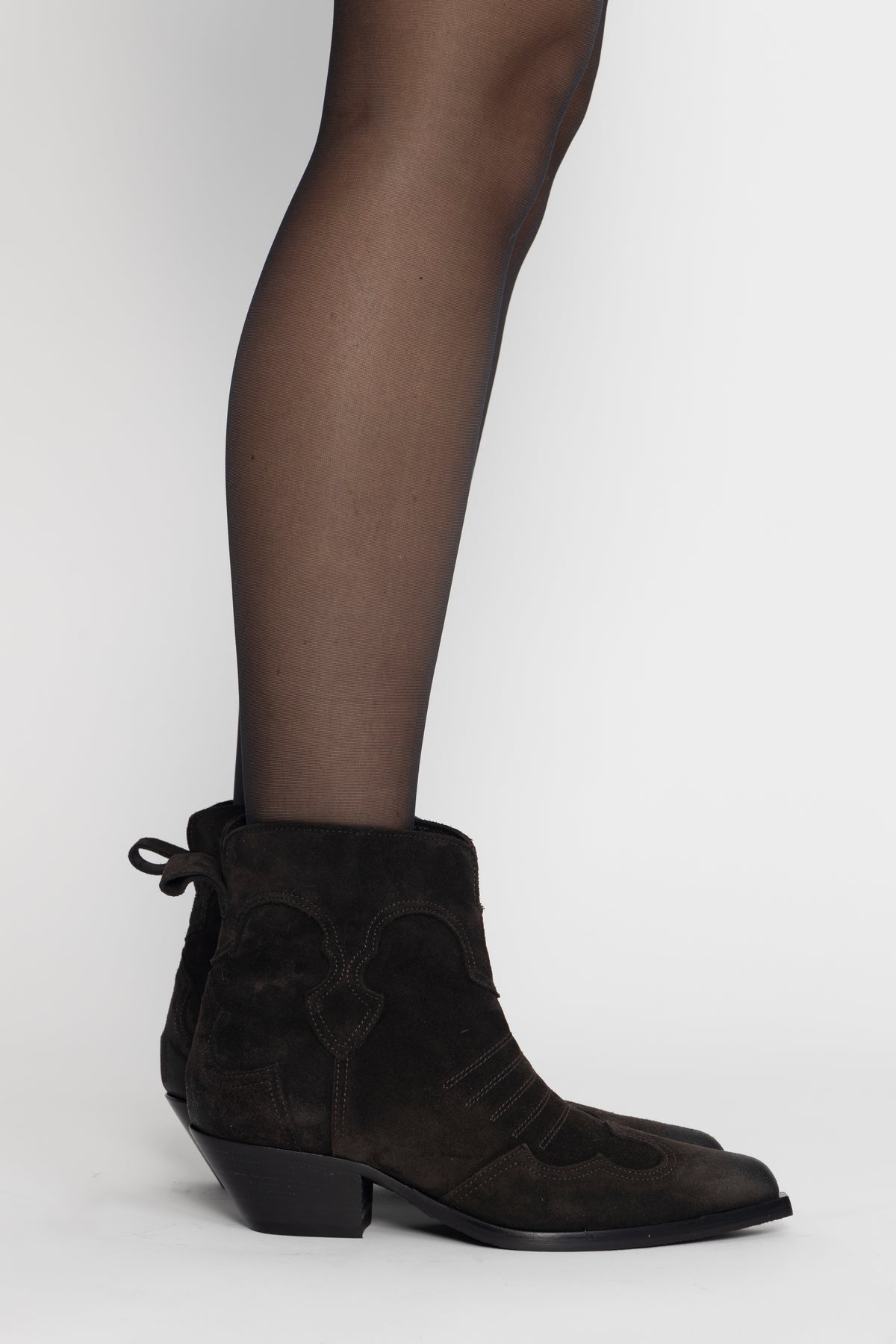 9701 Velour - T.Moro