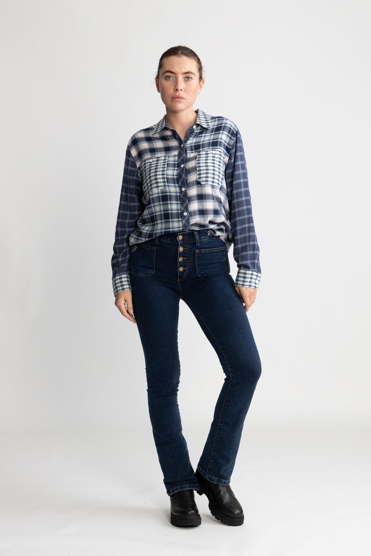 Gaucho Bt - Night Blue Drift - Stone Whiskers