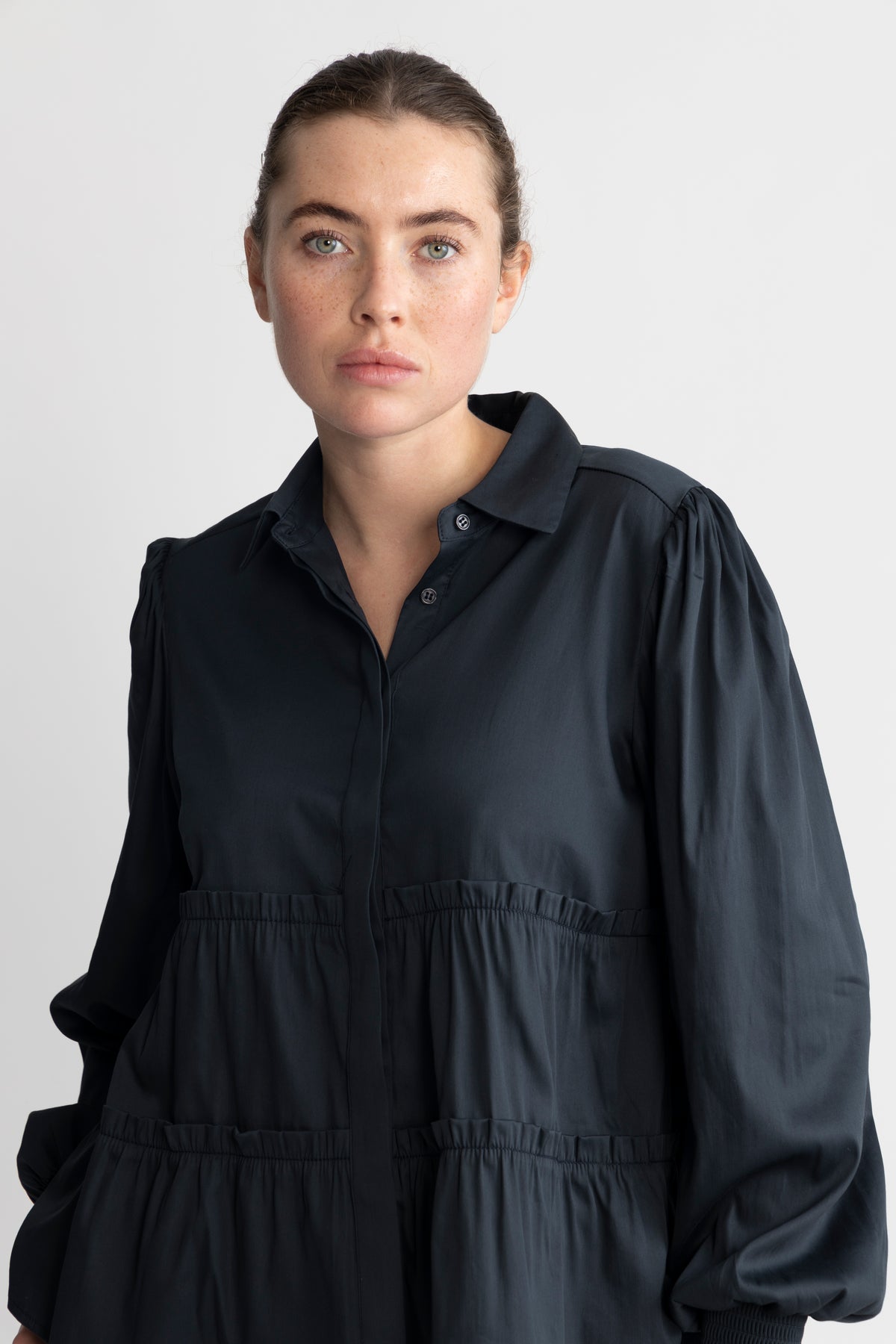 Isla Solid 95 - Dark Navy