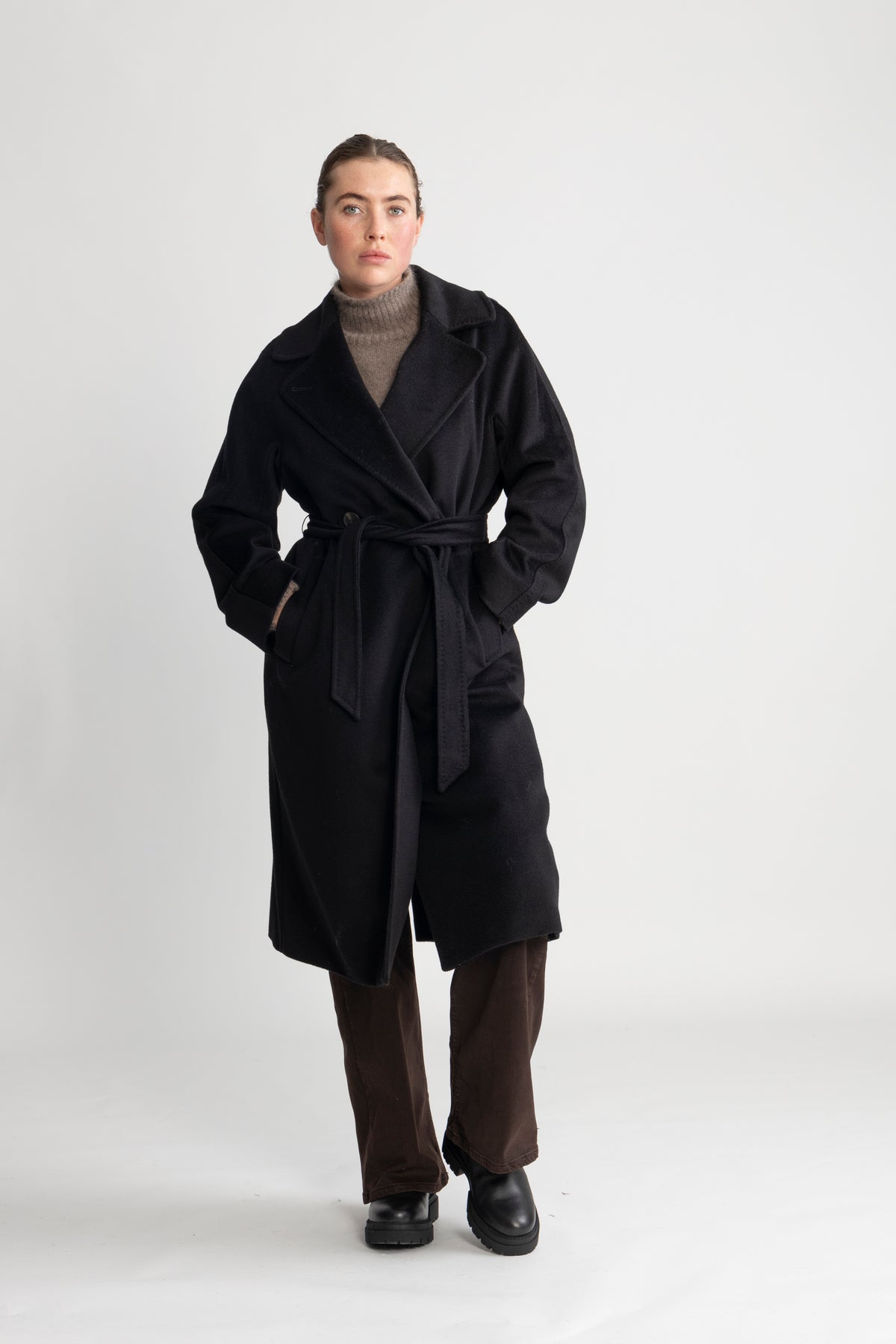 Resina - Black