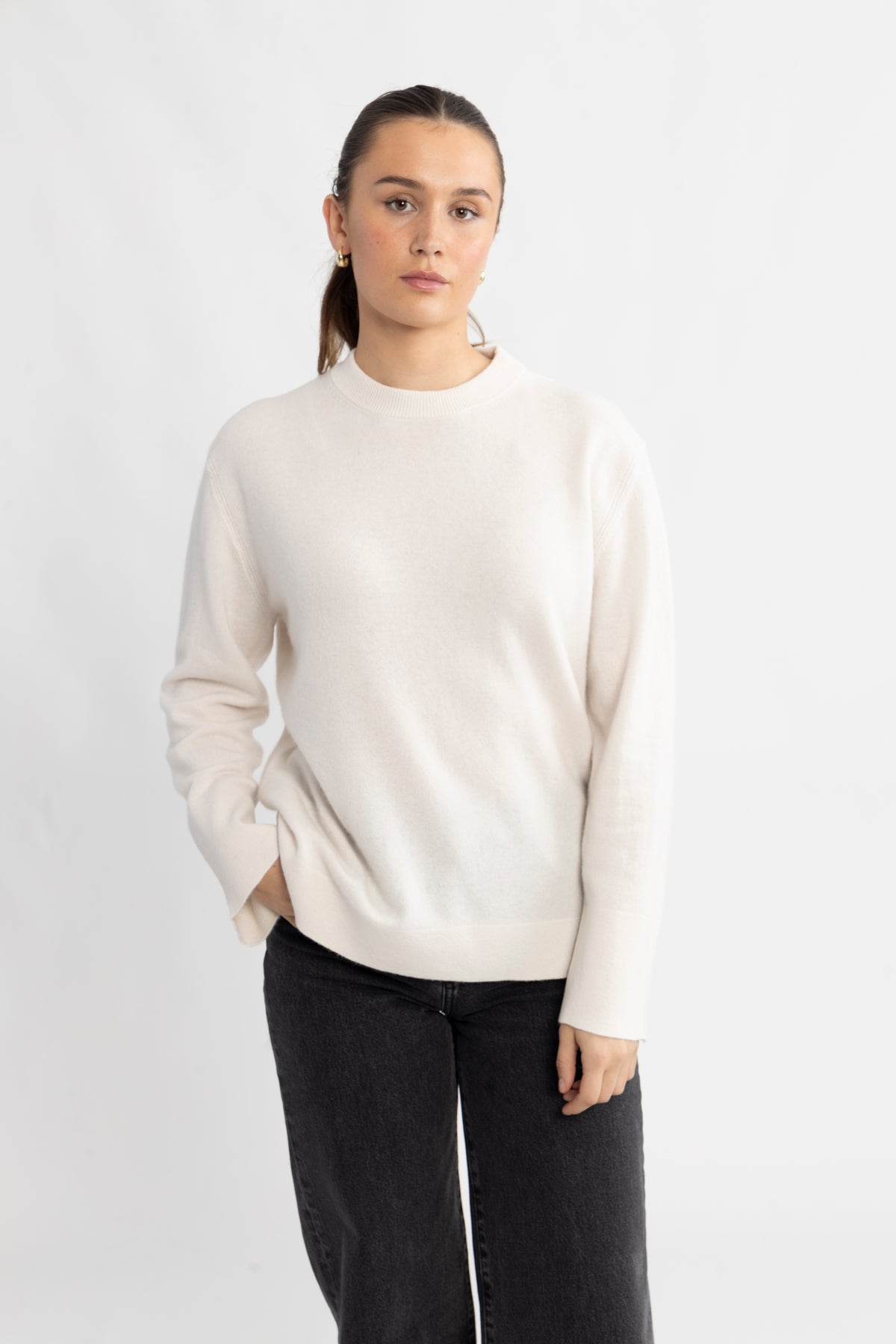 Yasemilie O-Neck Knit Pullover - Birch
