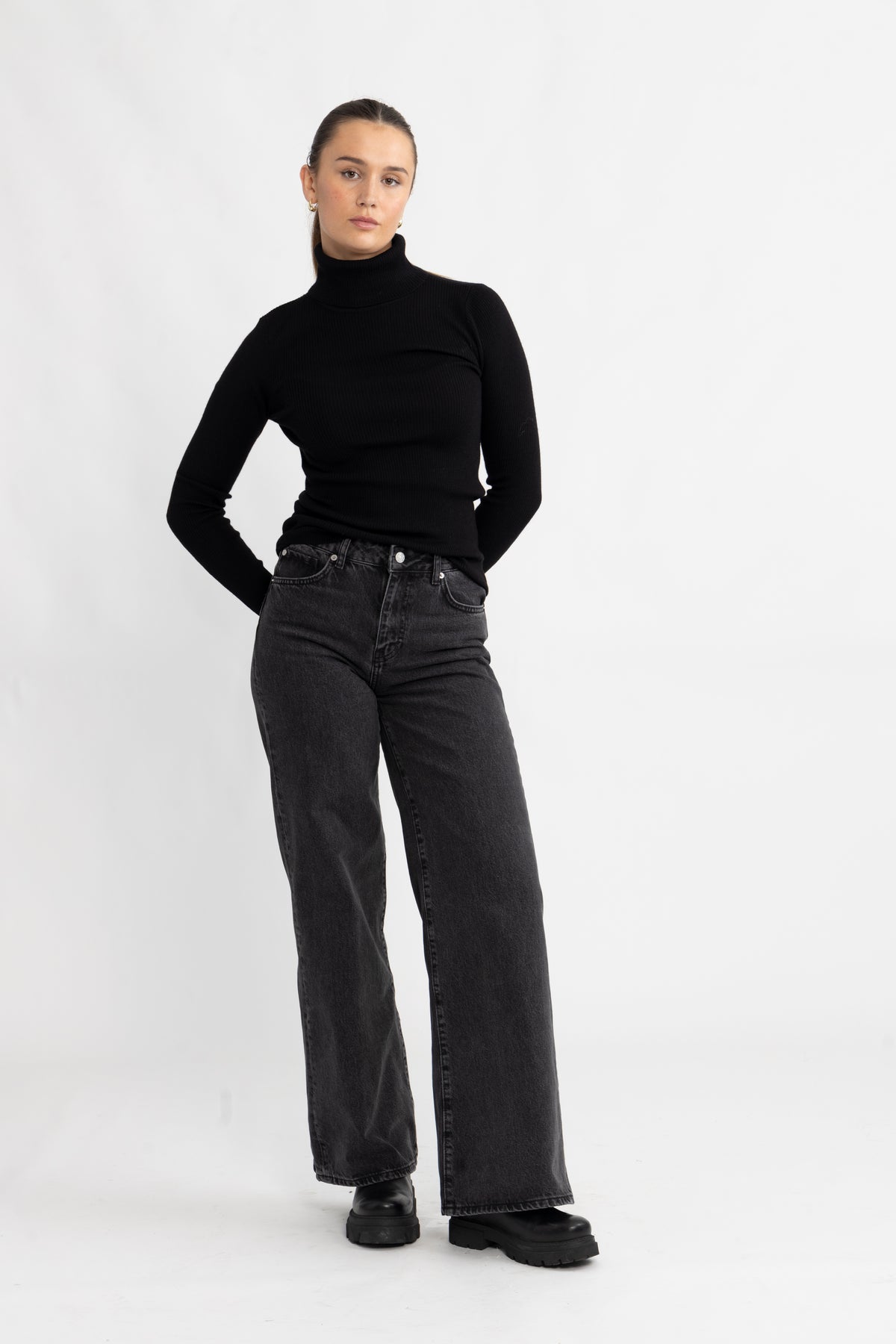 Rigmor Avalina Rib R Pullover - Black