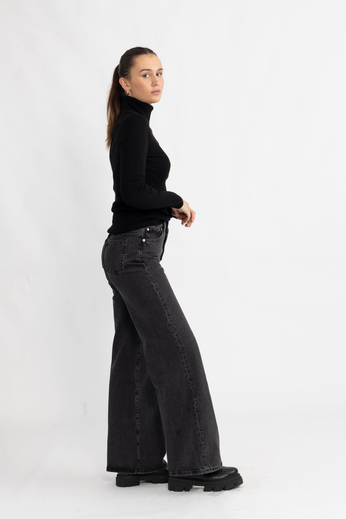 Rigmor Avalina Rib R Pullover - Black