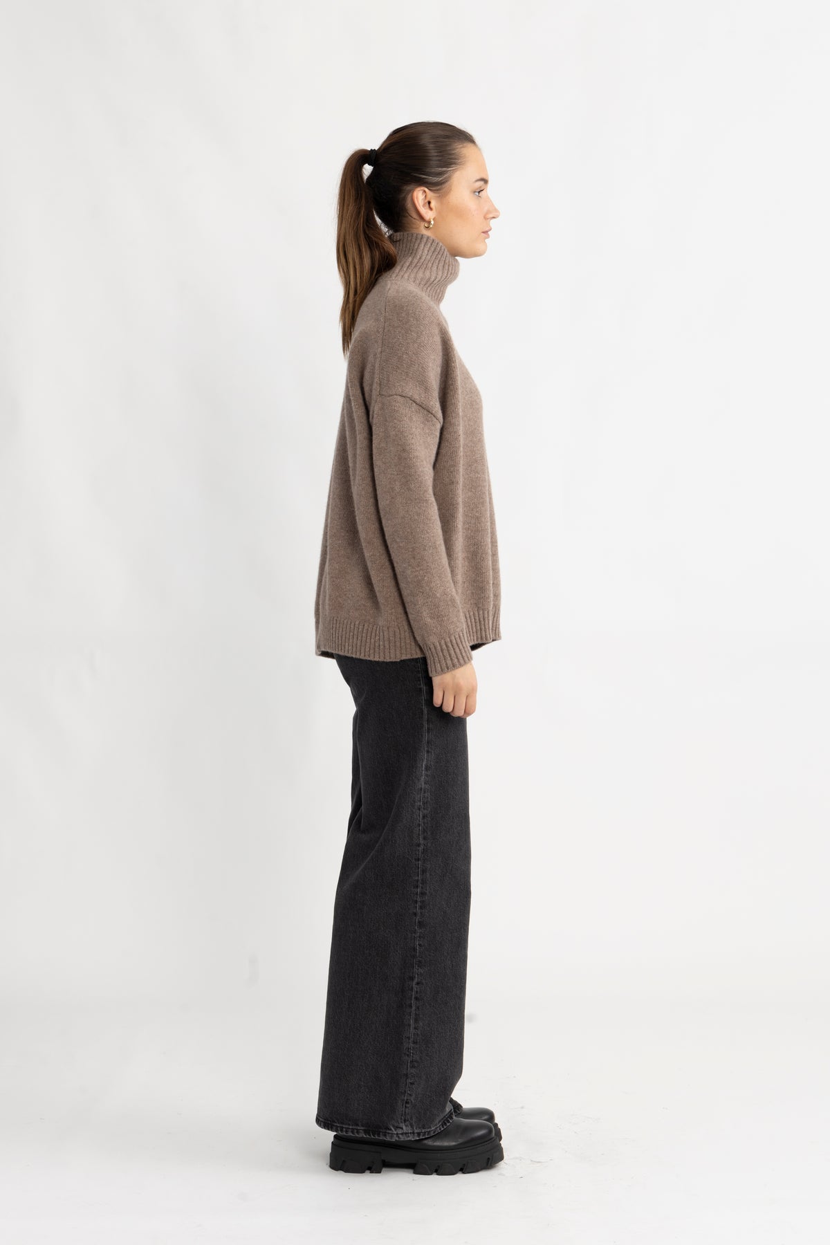 Borgia - Light Brown