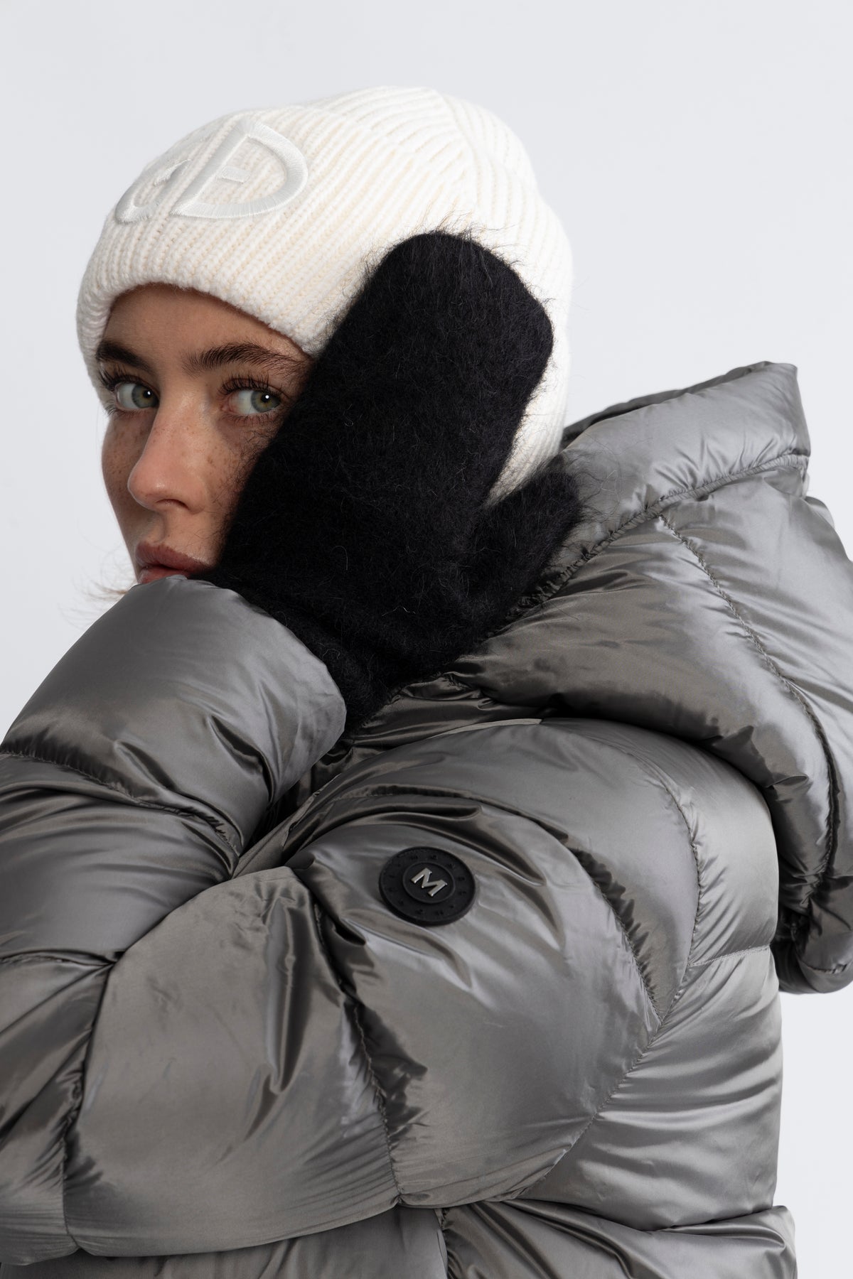 Aba Mittens - Black