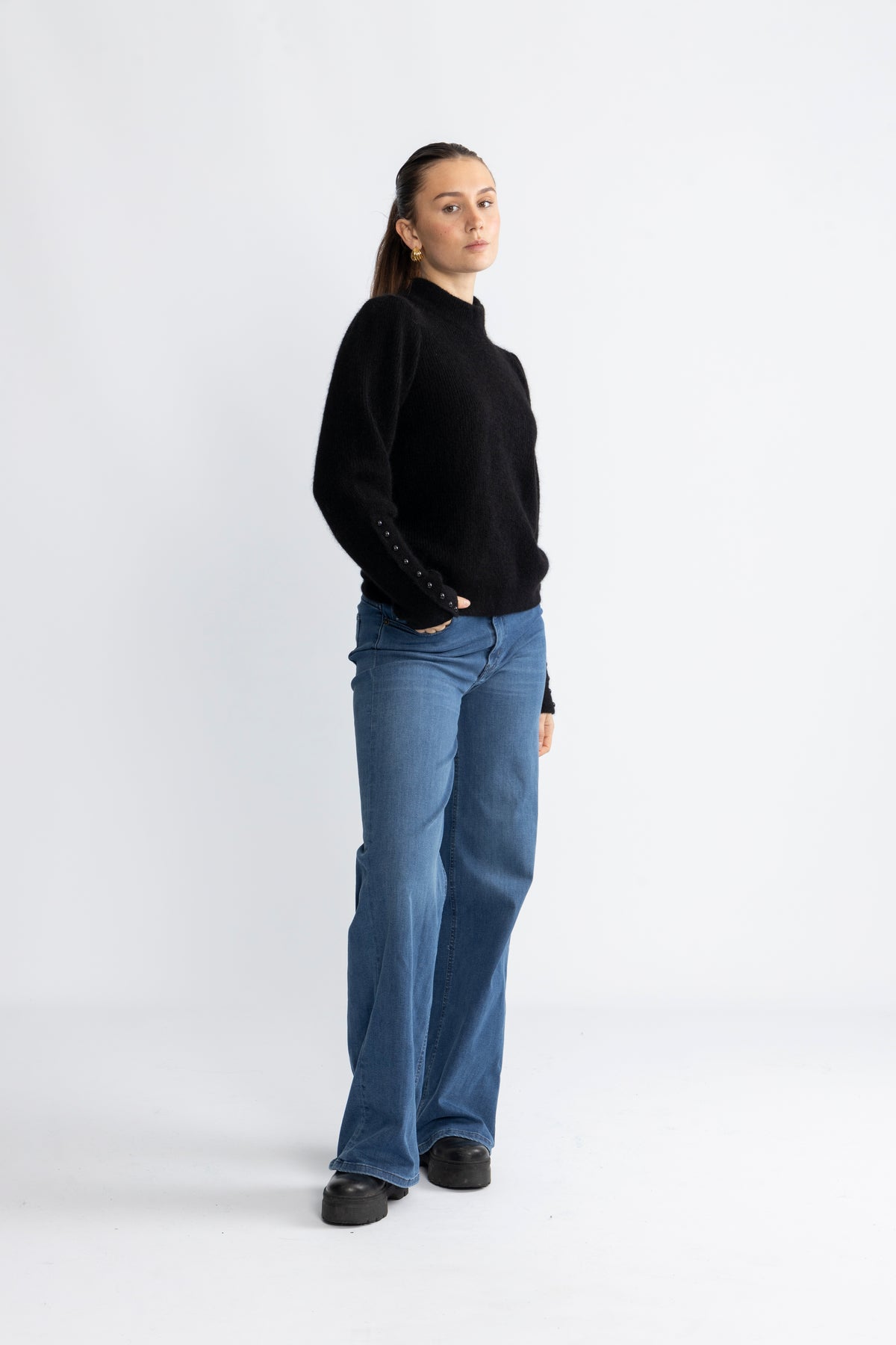 Aska Sweater - Black
