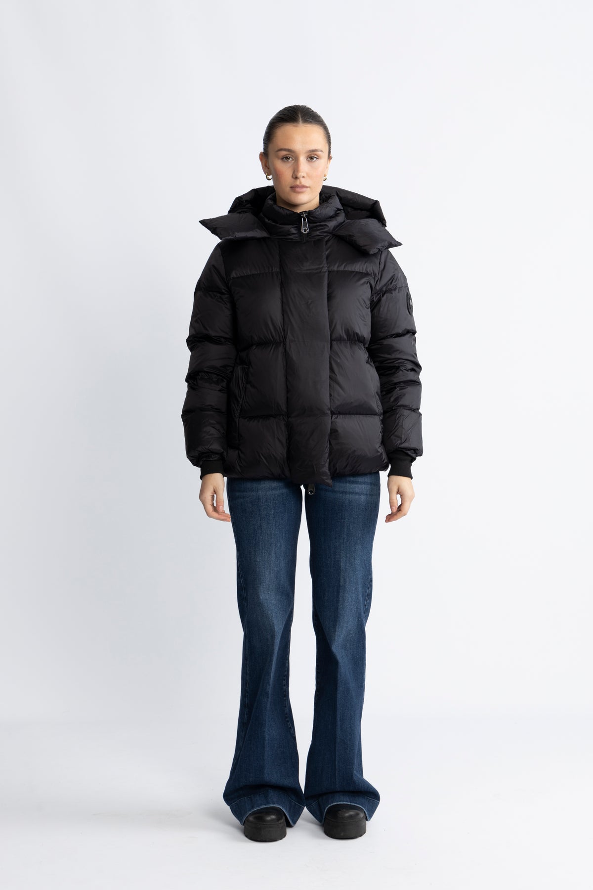 Lucie Boxy - Black