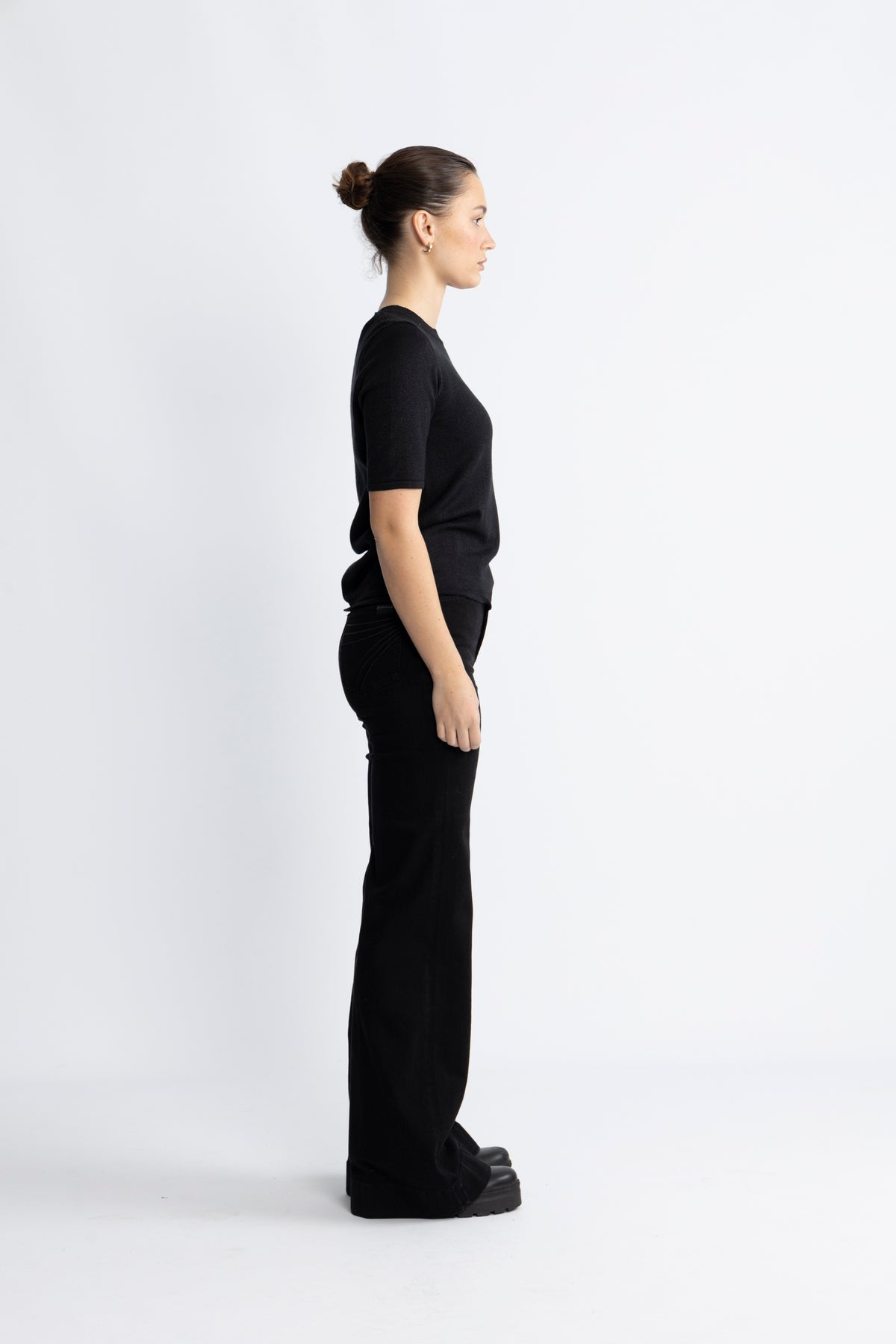 Lura Lurex 2/4 Knit O-Neck - Black Tonal Lurex