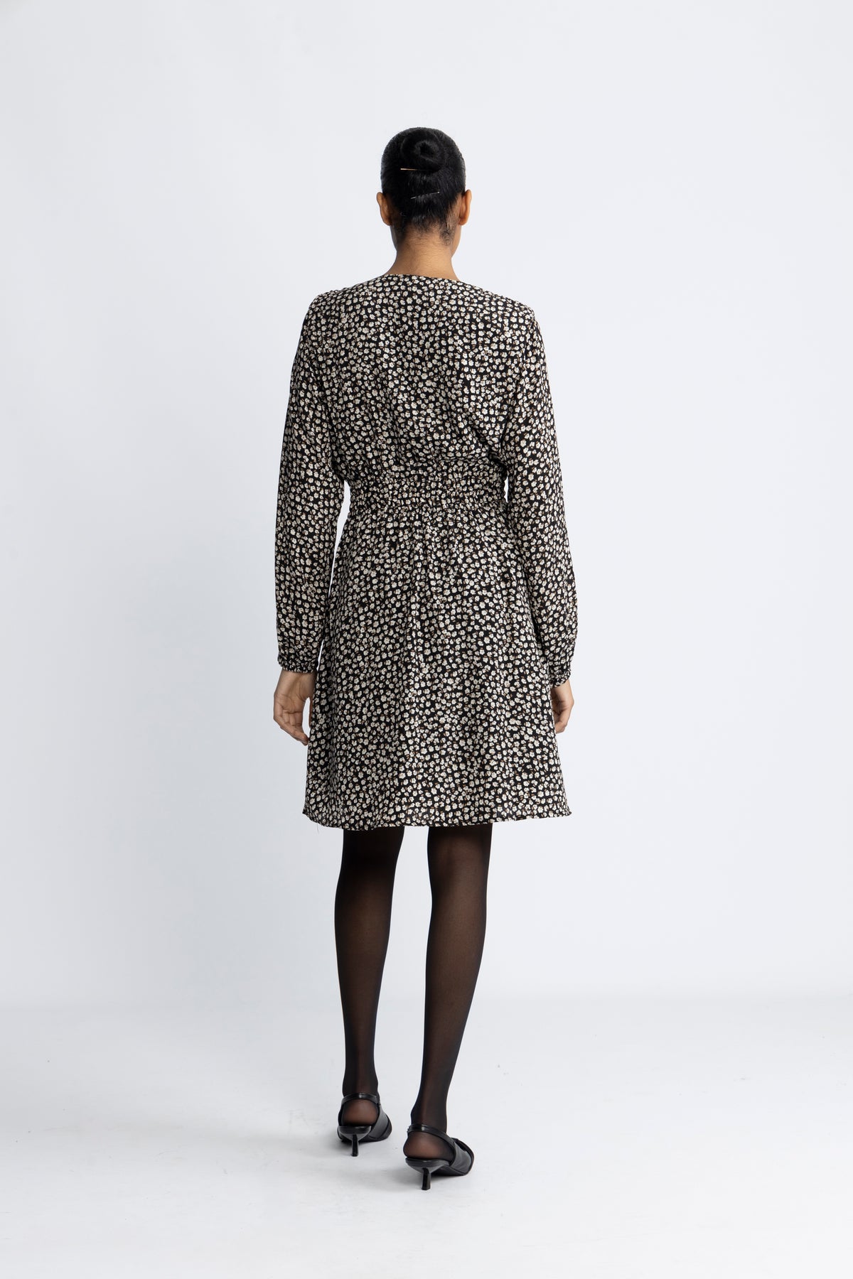 Moss Copenhagen Zeida Rhian Short Dress Aop - Black Flower