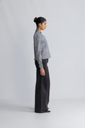 Jenny Blus - Navy Rosehip Print