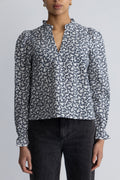 Jenny Blus - Navy Rosehip Print