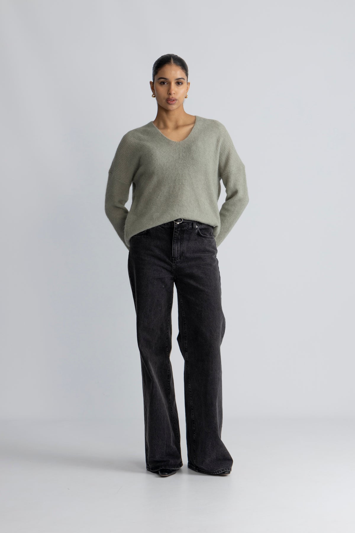 Thora V-Neck Knit - Shadow