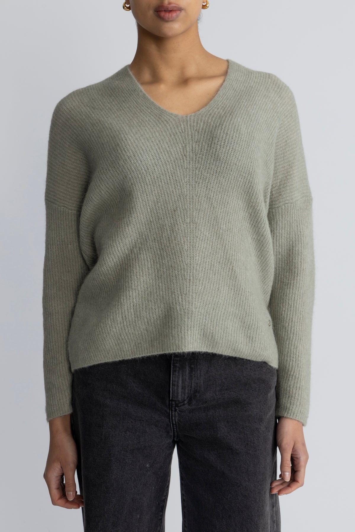 Thora V-Neck Knit - Shadow