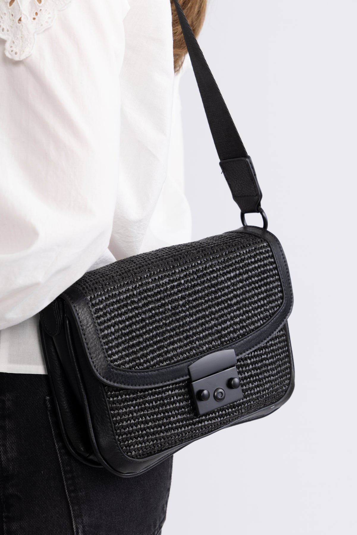 Day My Companion Crossbody - Black