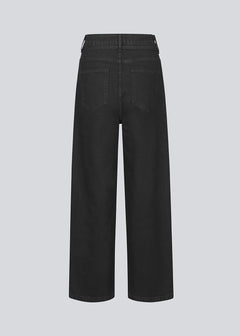 Isolde Solid Pants - Black