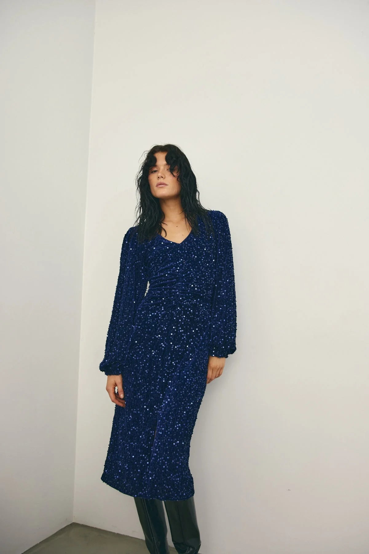 Teagan Lg Dress - Marinblå