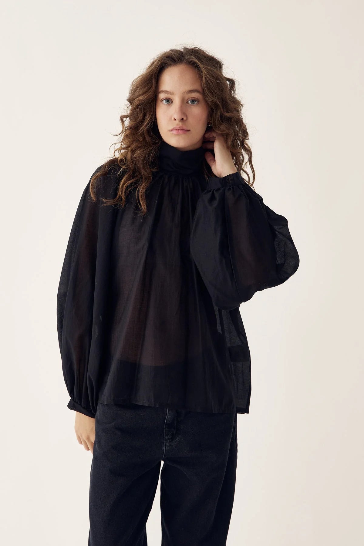 Loris Blus - Svart