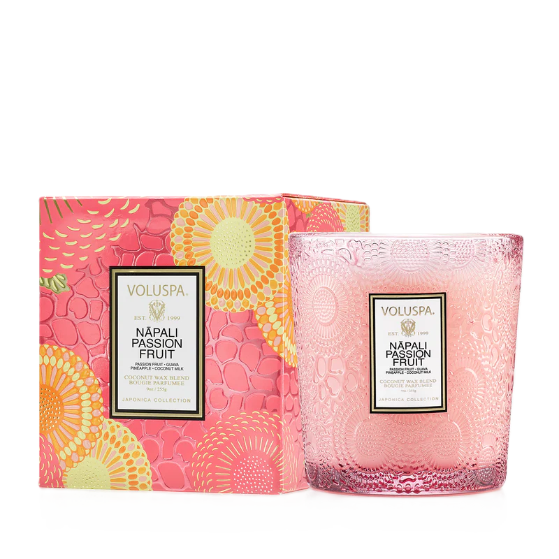 Classic Boxed Candle - Nãpoli Passion Fruits