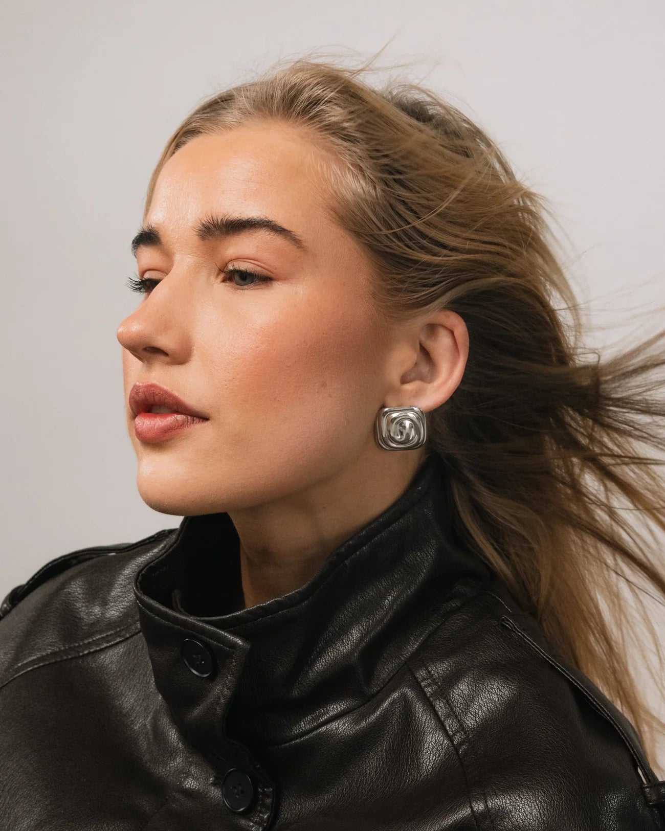 Sculpt Earrings - Silver