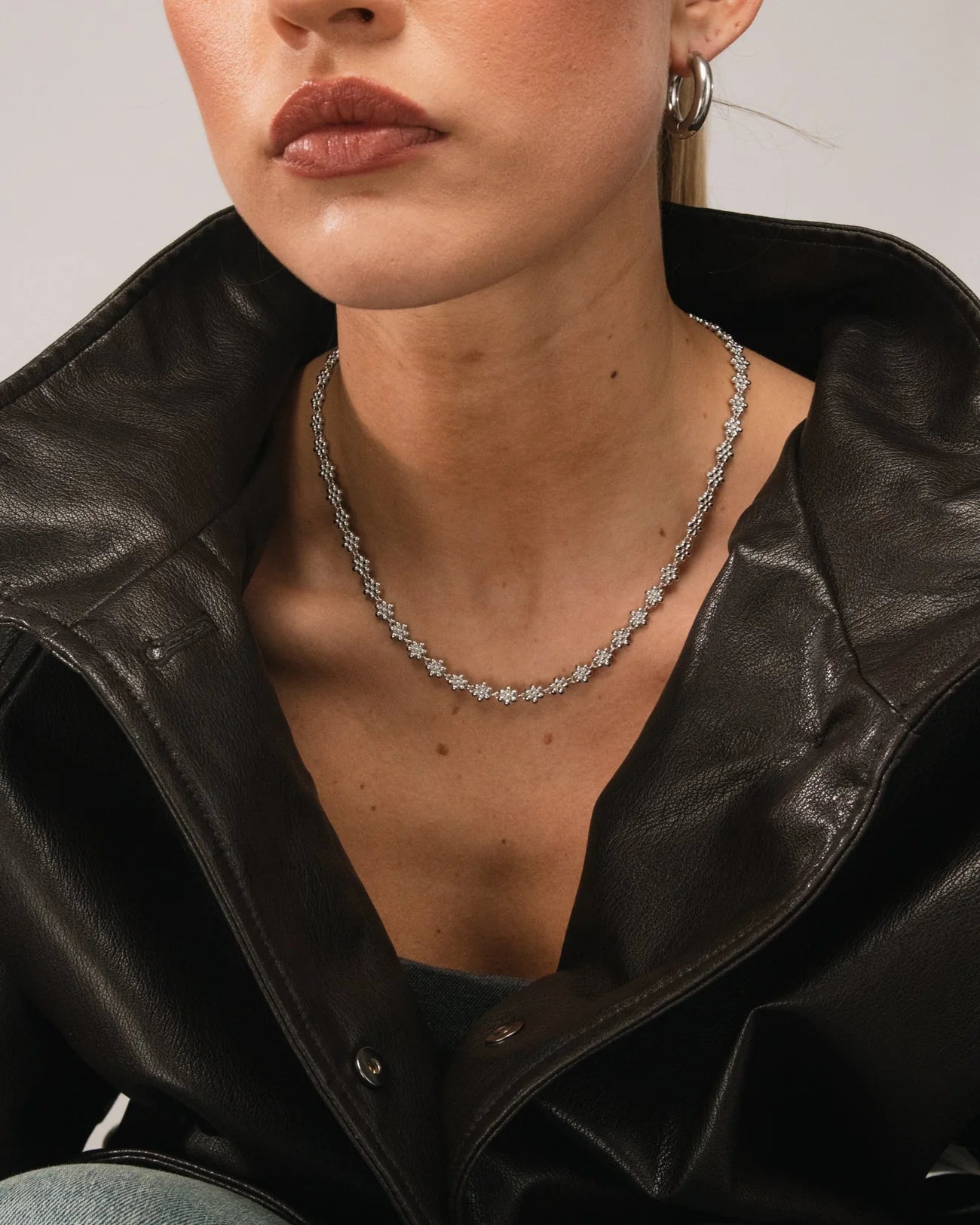 Flower Chain - Silver
