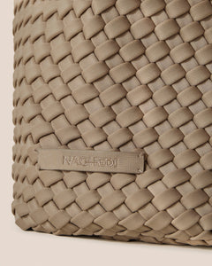 Nomad Hobo Medium - Cashmere