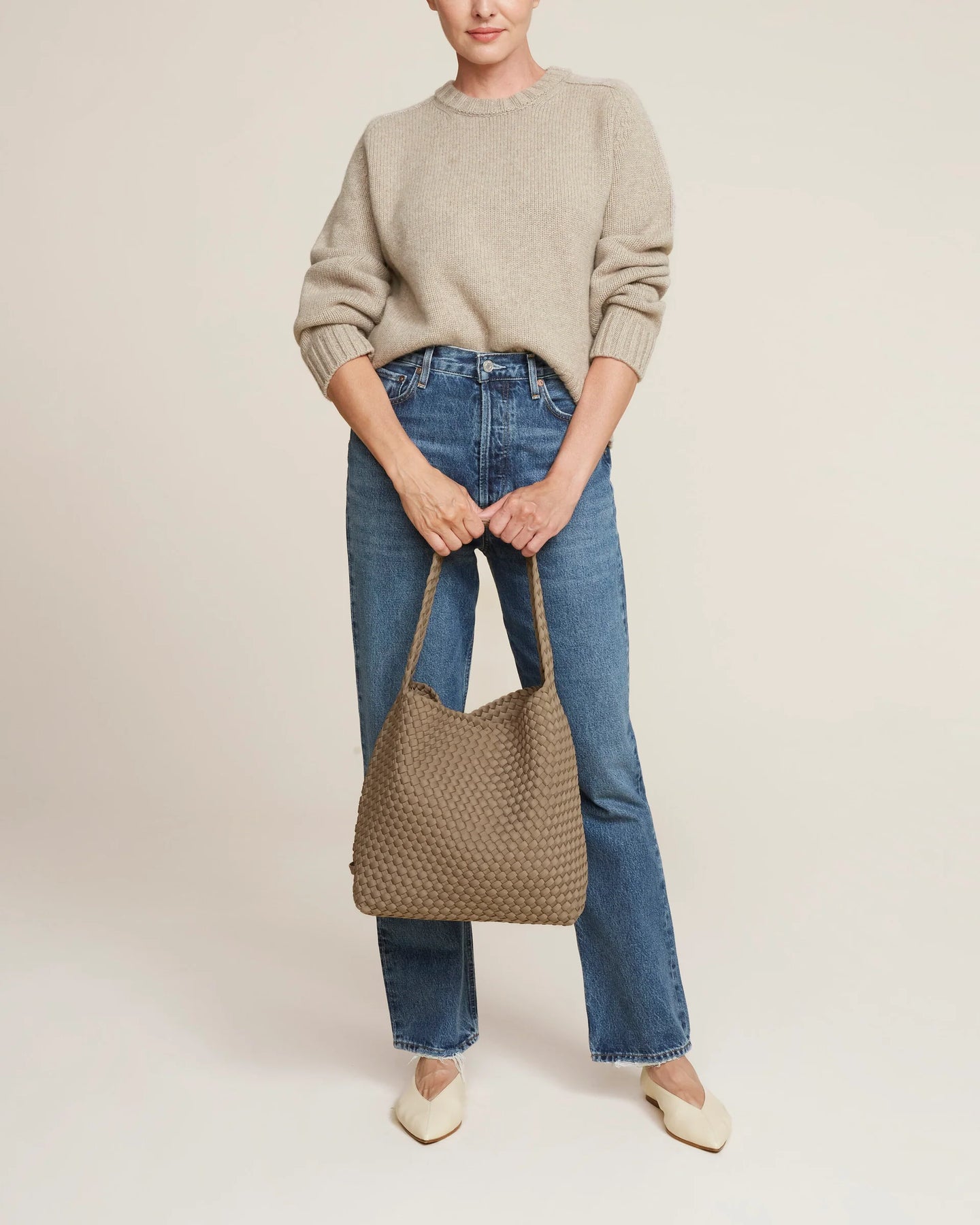 Nomad Hobo Medium - Cashmere