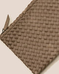 Nomad Hobo Medium - Cashmere