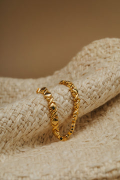 Solid Cross Metal Tennis Bracelet - Gold