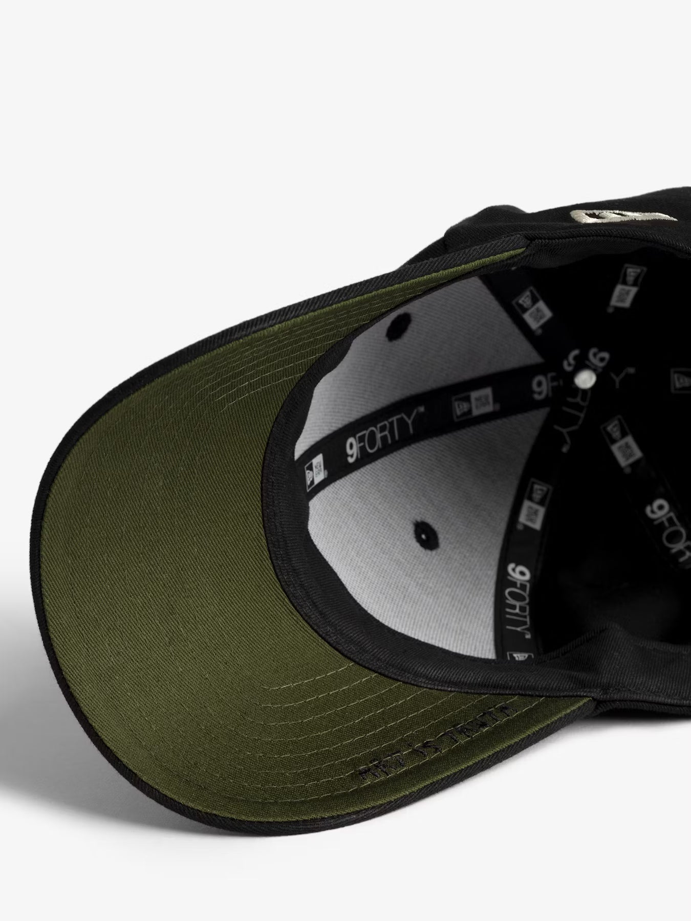 NEW ERA x ZV Rock Cap - Black