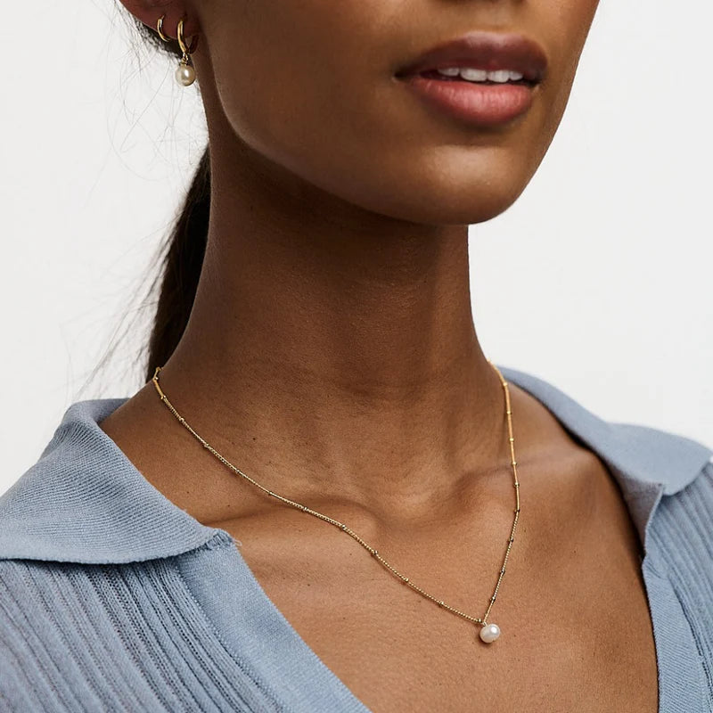 Pearl Drop Ditsy Halsband