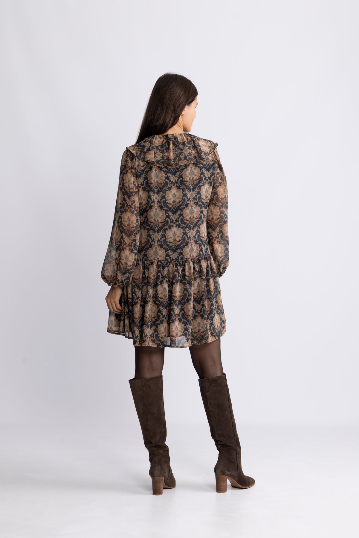 Hellvi Ruffle Chiffon Dress - Beige Paisley