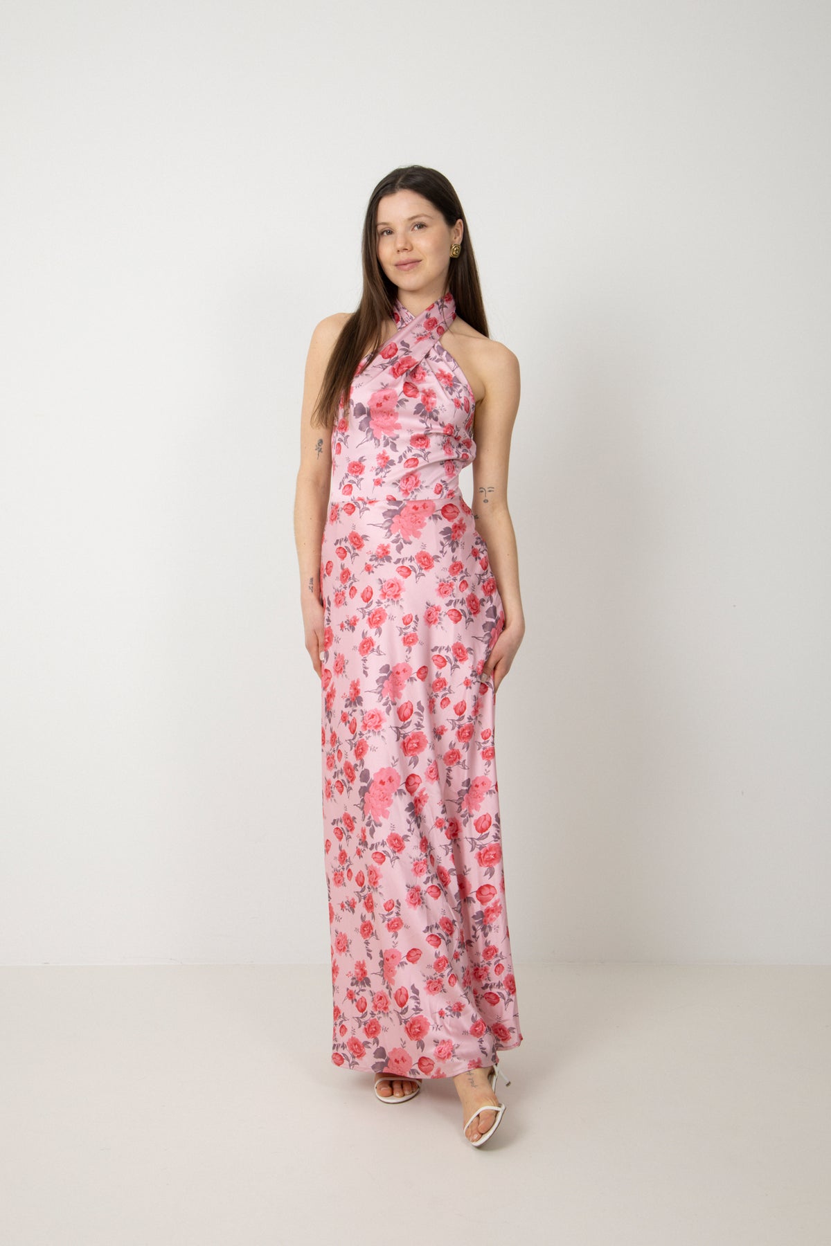 Ebba Flowery Satin Maxiklänning - Rosa