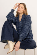 Emma Denim Jacquard Blus - Blue Flower