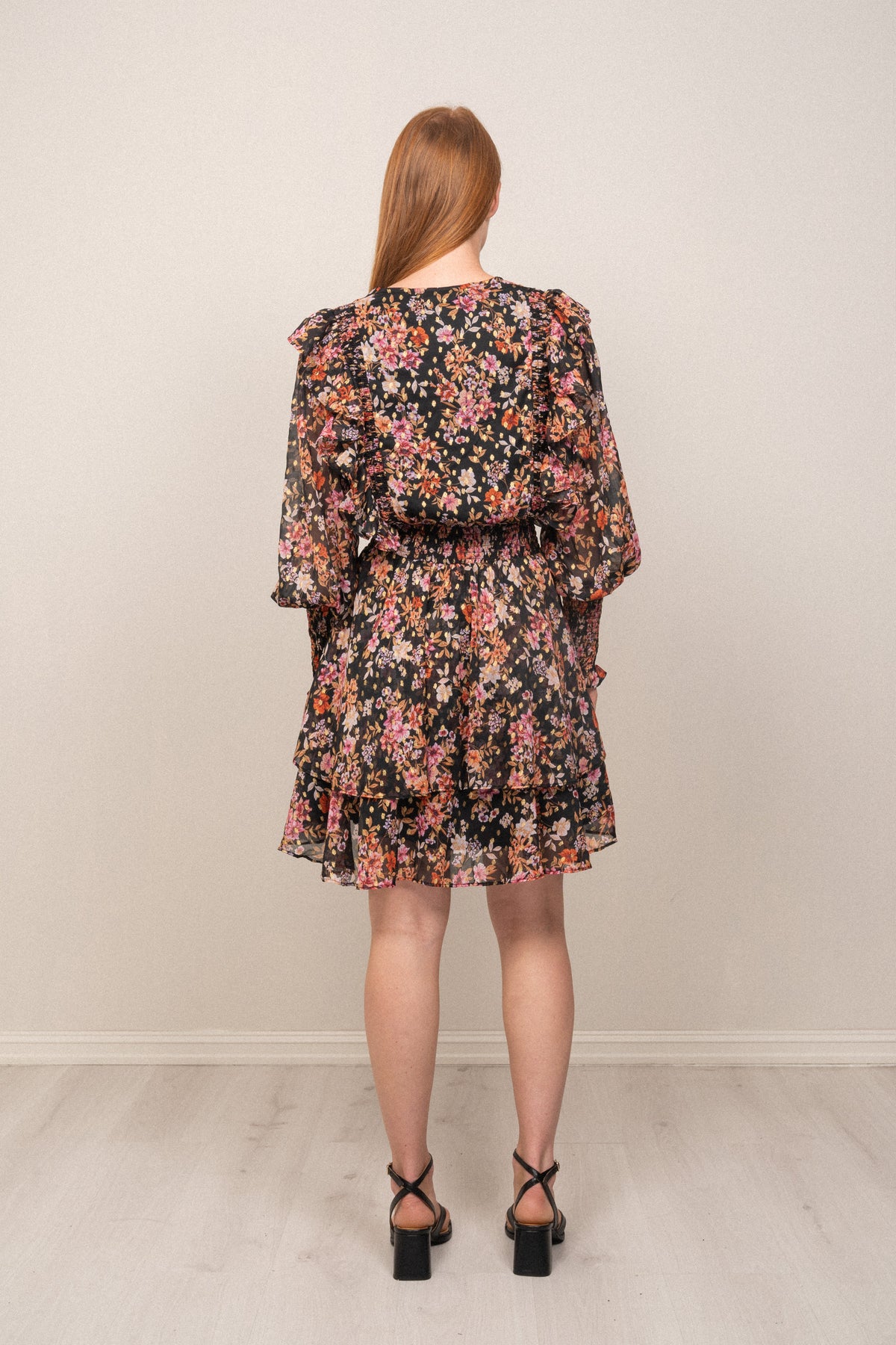 Frøya Short Golden Flower Dress - Black