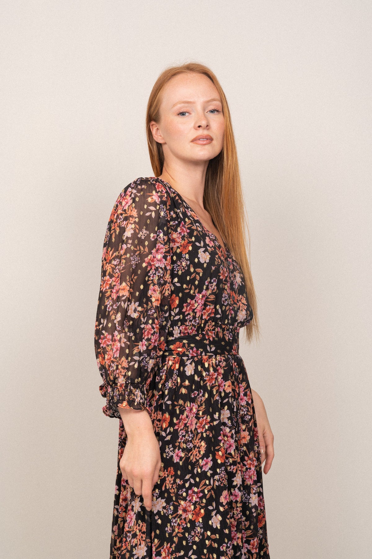 Gyri Golden Flower Dress - Black