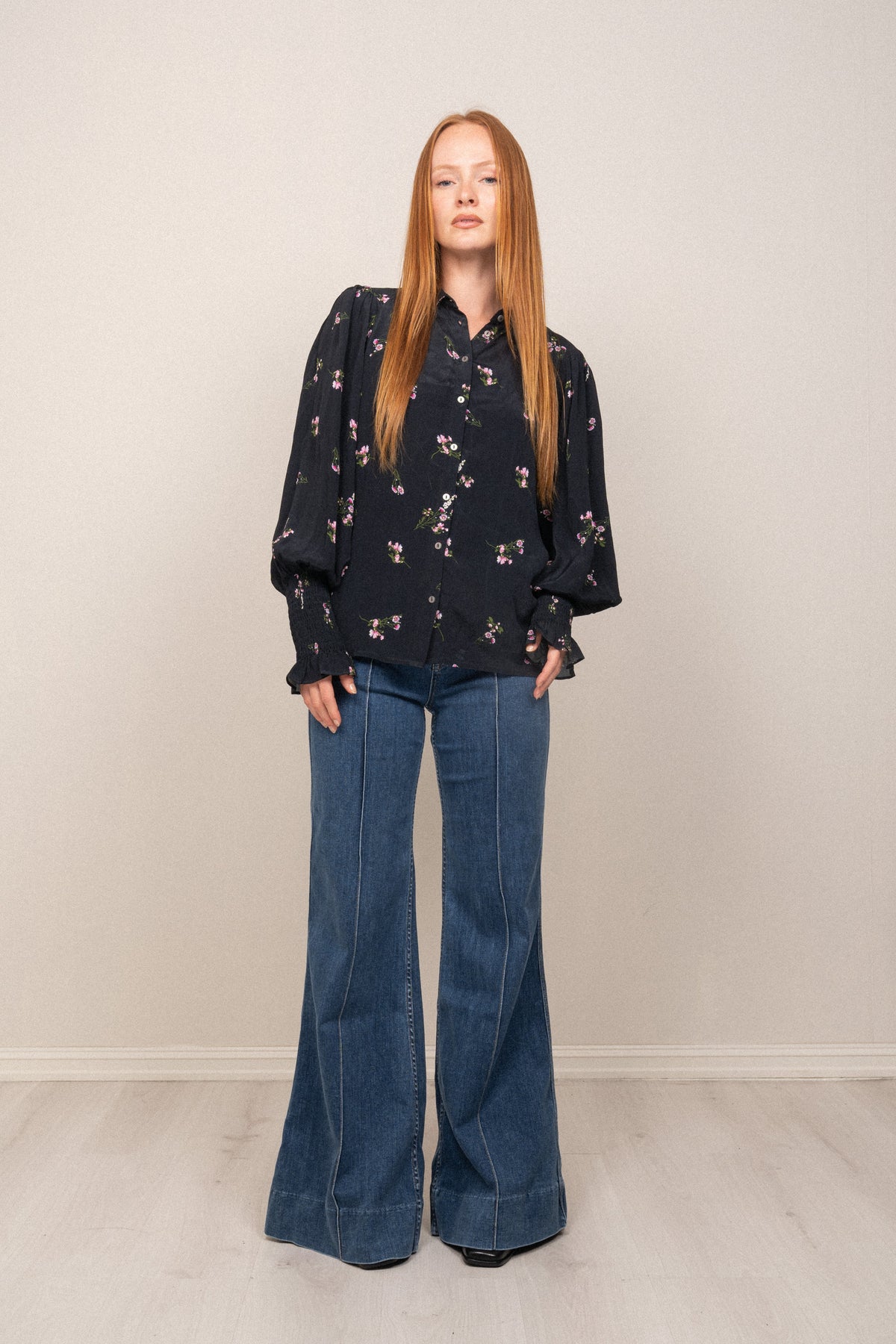 Sibba Crepe Blouse - Navy Small Flower
