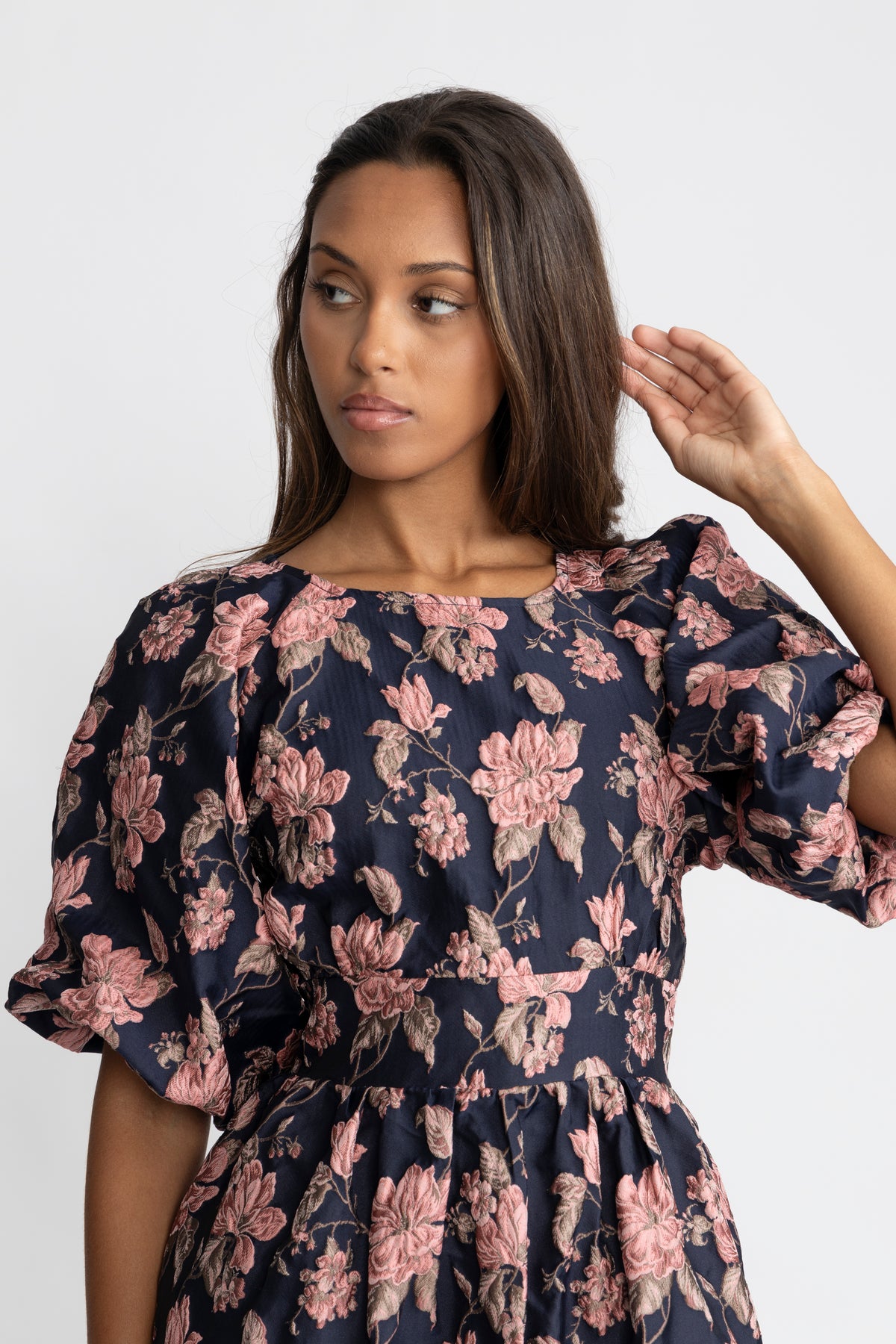 Svanhild Brocade Dress - Navy Flower